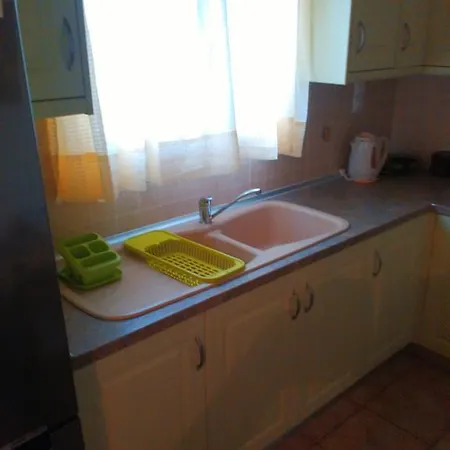 Katerina Almyros Paralía Almirú